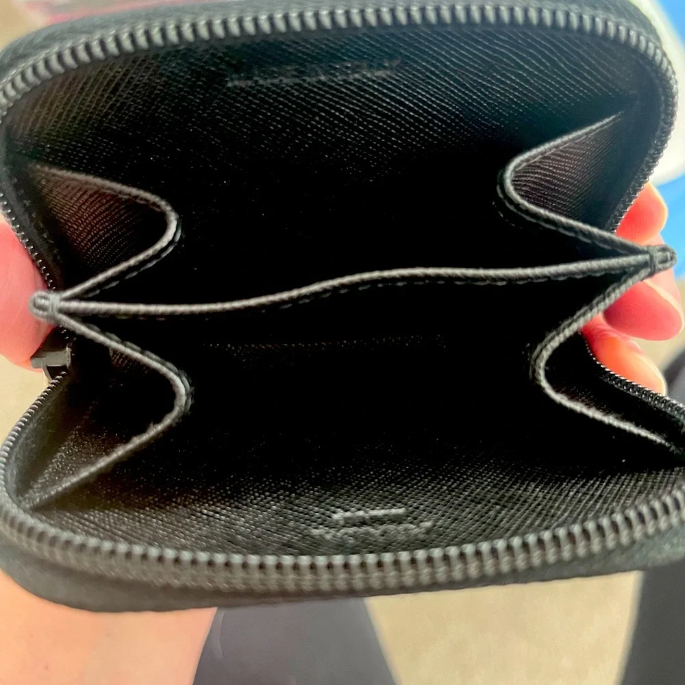 Prada Coin Wallet - Black - Picture 4 of 8